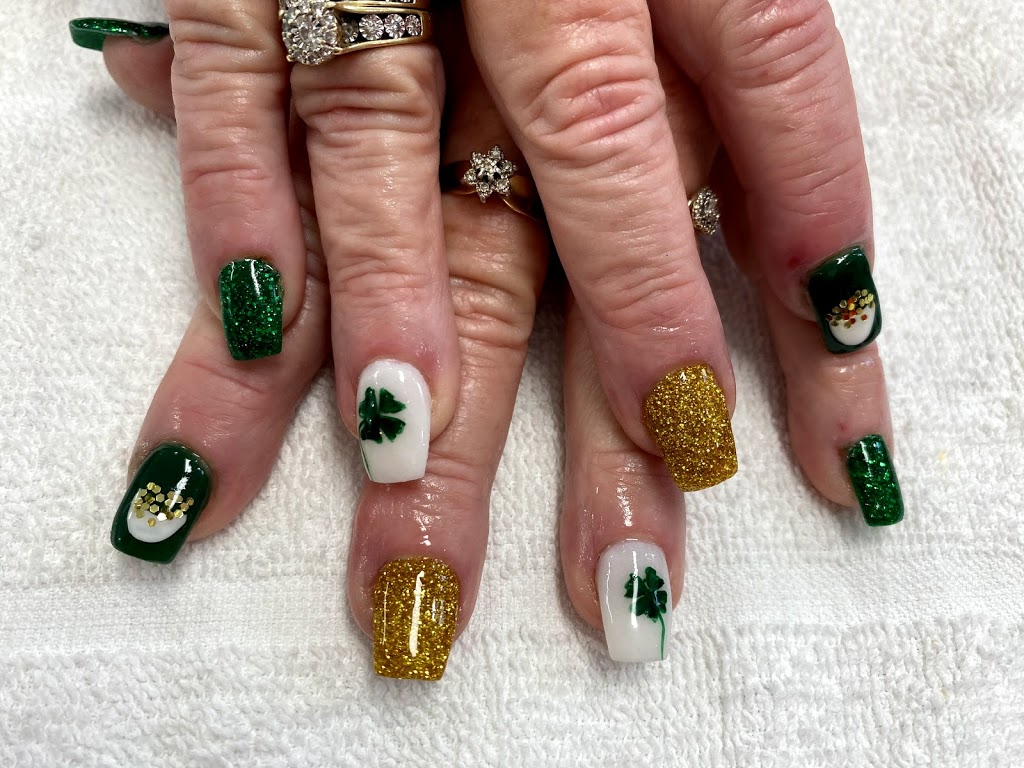 E&R nails salon | 15 Centennial Pkwy S, Hamilton, ON L8G 2B8, Canada | Phone: (289) 635-6864