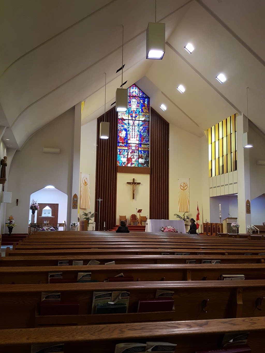 St. Margaret of Scotland Catholic Church | 222 Ridley Blvd, Toronto, ON M5M 3M6, Canada | Phone: (416) 485-7781