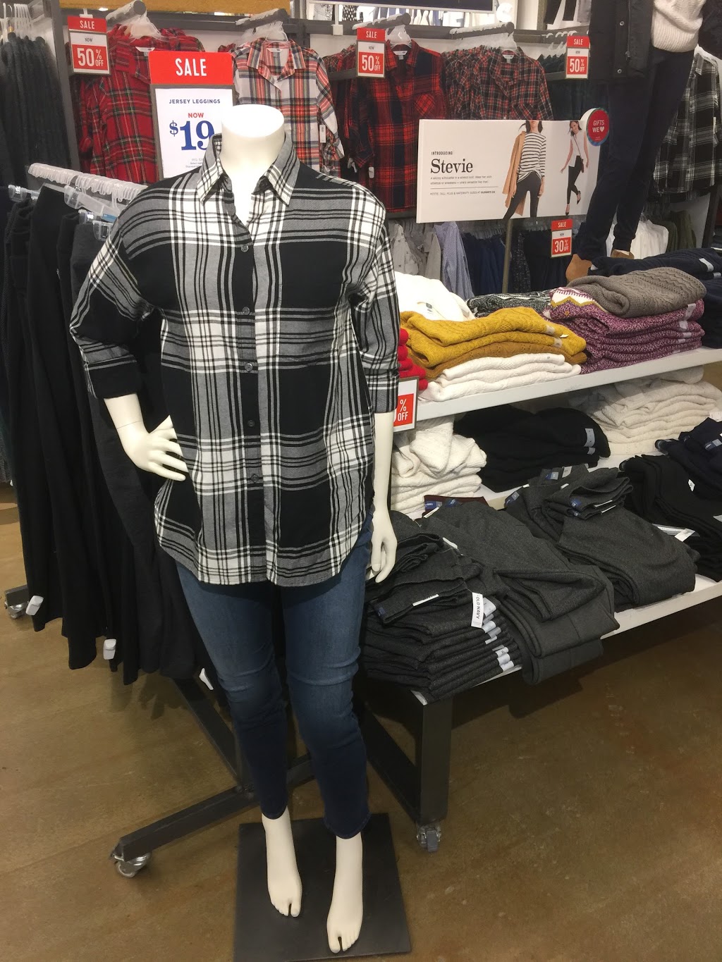 Old Navy | 1400 Ottawa St S, Kitchener, ON N2E 4E2, Canada | Phone: (519) 568-7462