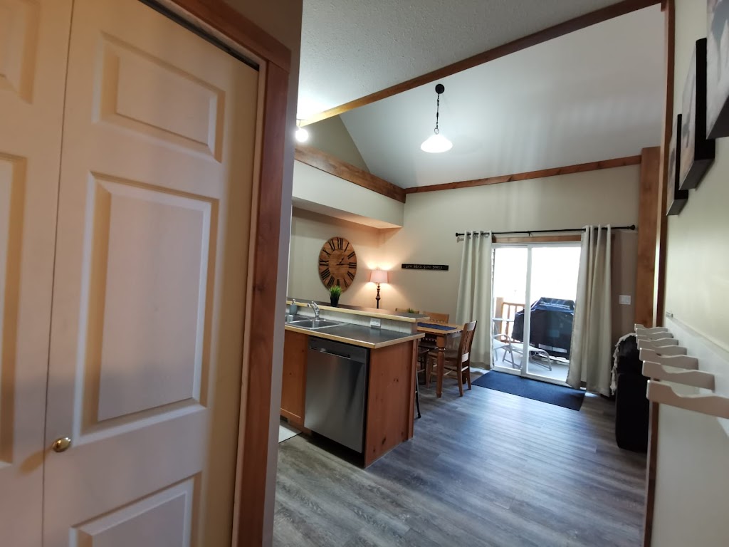 Kimberley Accommodations | 300 Stemwinder Dr #110, Kimberley, BC V1A 3E9, Canada | Phone: (780) 239-0706