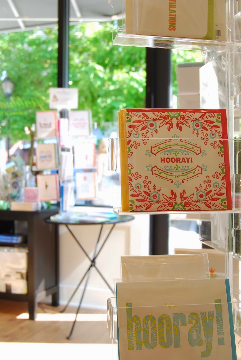 Zing Paperie & Design | 925 Main St H1, West Vancouver, BC V7T 2Z3, Canada | Phone: (604) 912-0246