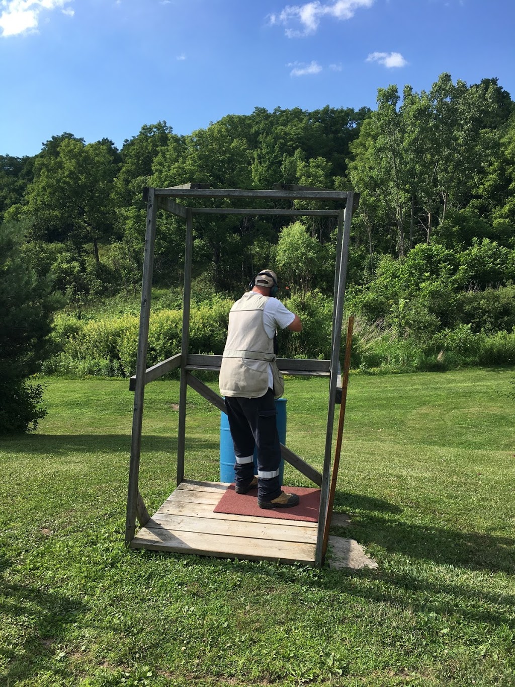 Twin Creeks Shooting Preserve | 1279 Dobbyn Rd, Inwood, ON N0N 1K0, Canada | Phone: (519) 695-6221
