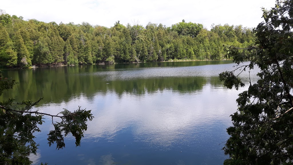 Crawford Lake Conservation Area | 3115 Conservation Rd, Milton, ON L9T 2X3, Canada | Phone: (905) 854-0234
