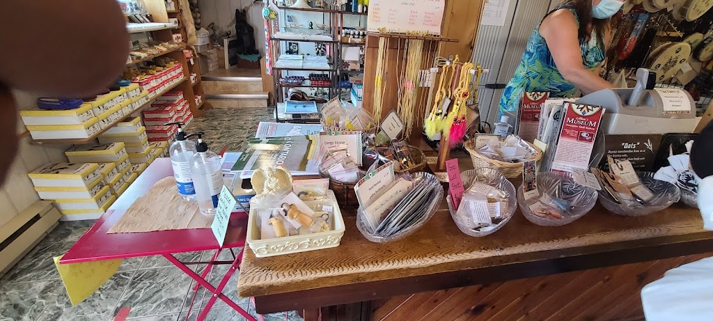 Lillians Indian Crafts Shop | 5950, ON-540, MChigeeng, ON P0P 1G0, Canada | Phone: (705) 377-4987