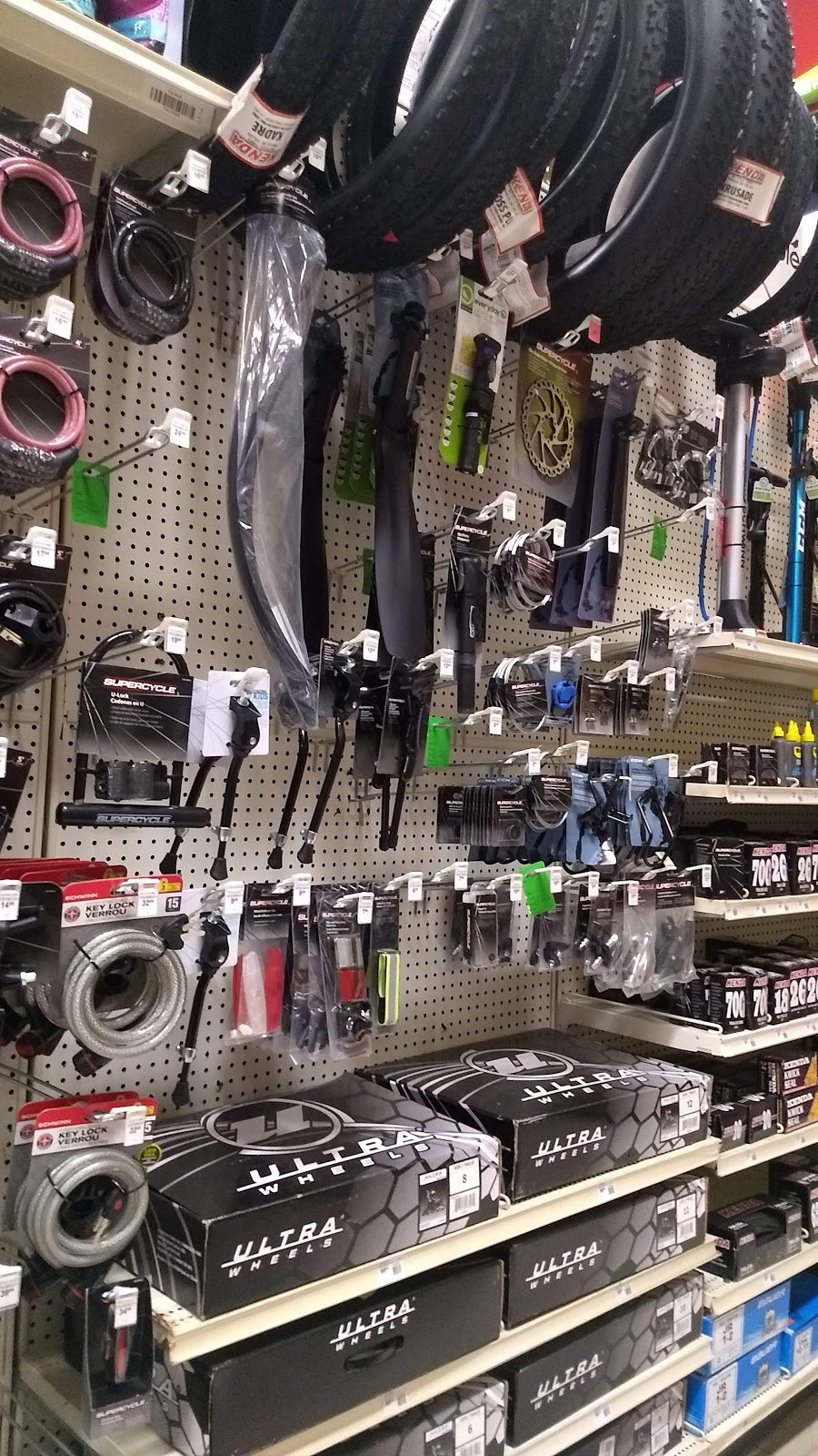 Canadian Tire - Fergus, ON | 950 Tower St S, Fergus, ON N1M 3N7, Canada | Phone: (519) 843-3680
