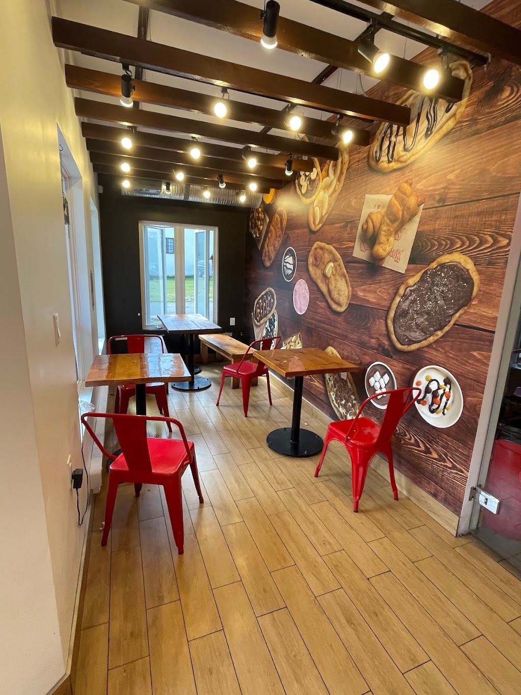 BeaverTails Waterton | 116 Waterton Ave, Waterton Park, AB T0K 2M0, Canada | Phone: (403) 859-2449