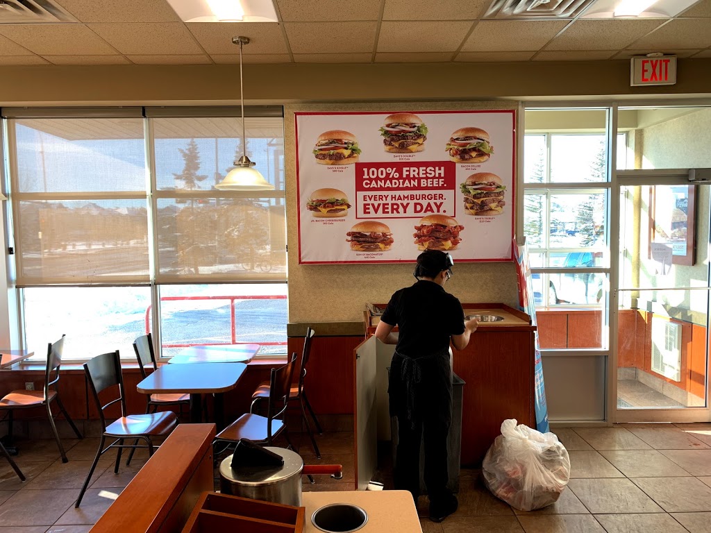 Wendys | 303 Shawville Blvd SE, Calgary, AB T2Y 3W6, Canada | Phone: (403) 254-4540