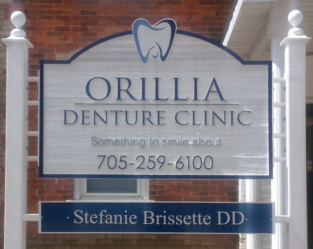 Orillia Denture Clinic | 367 Barrie Rd, Orillia, ON L3V 2S1, Canada | Phone: (705) 259-6100