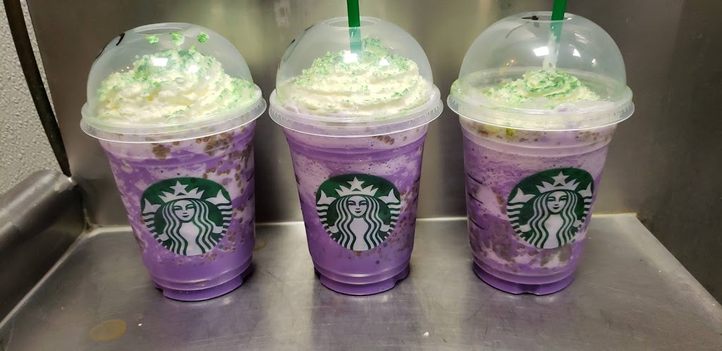 Starbucks - YYZ International | YYZ International Arrivals, Terminal 1, 6301 Silver Dart Dr, Mississauga, ON L5P 1B2, Canada | Phone: (416) 776-3100