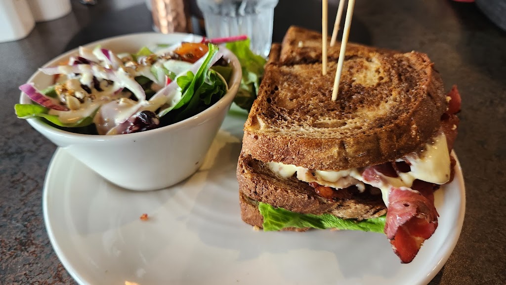 The View Restaurant | #651, Hwy 93/95, RR#3, Invermere, BC V0A 1K3, Canada | Phone: (250) 341-3392