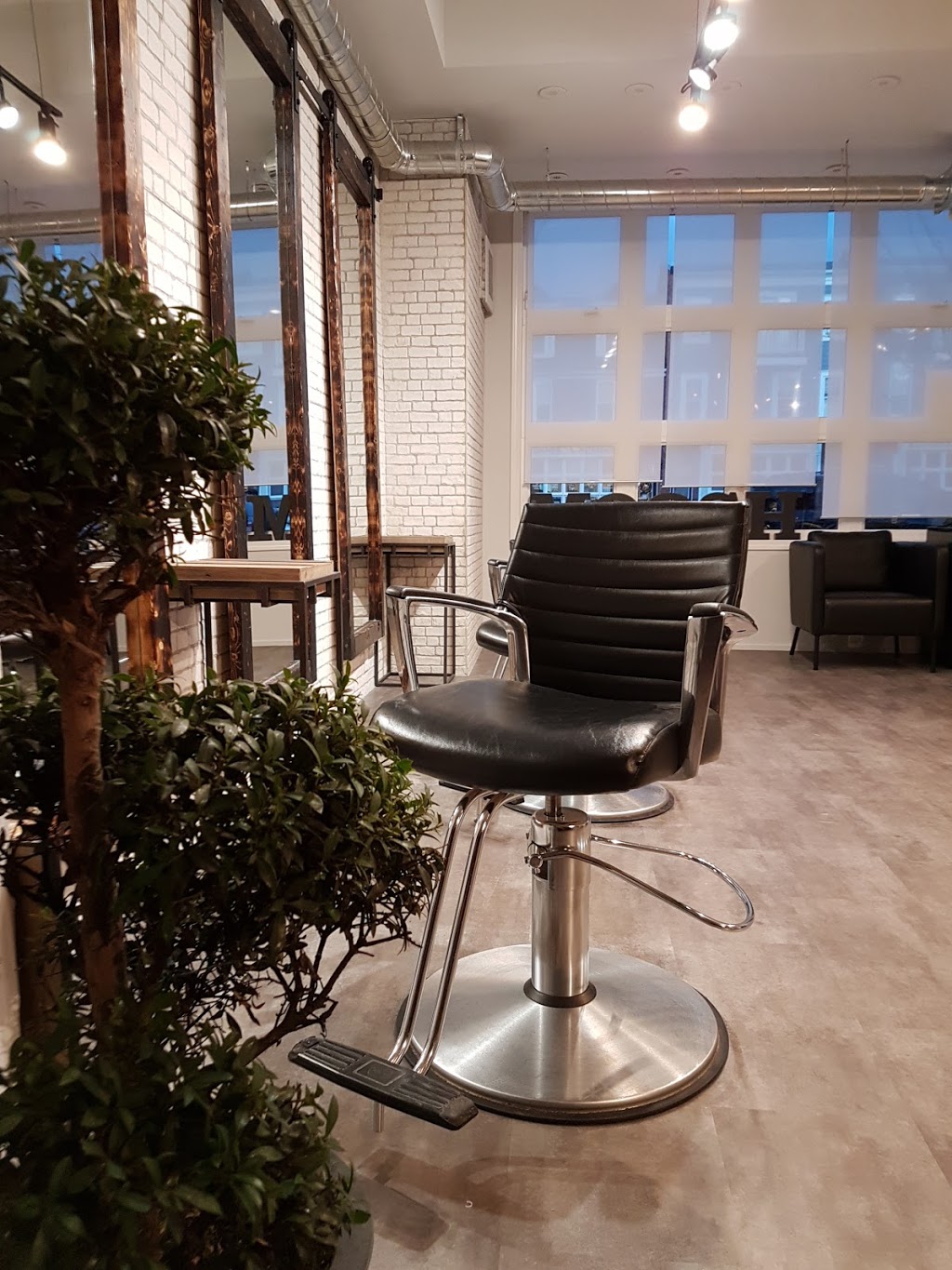 MOOSH hairshop | 2689 Bur Oak Ave, Markham, ON L6B 1K8, Canada | Phone: (647) 410-0242