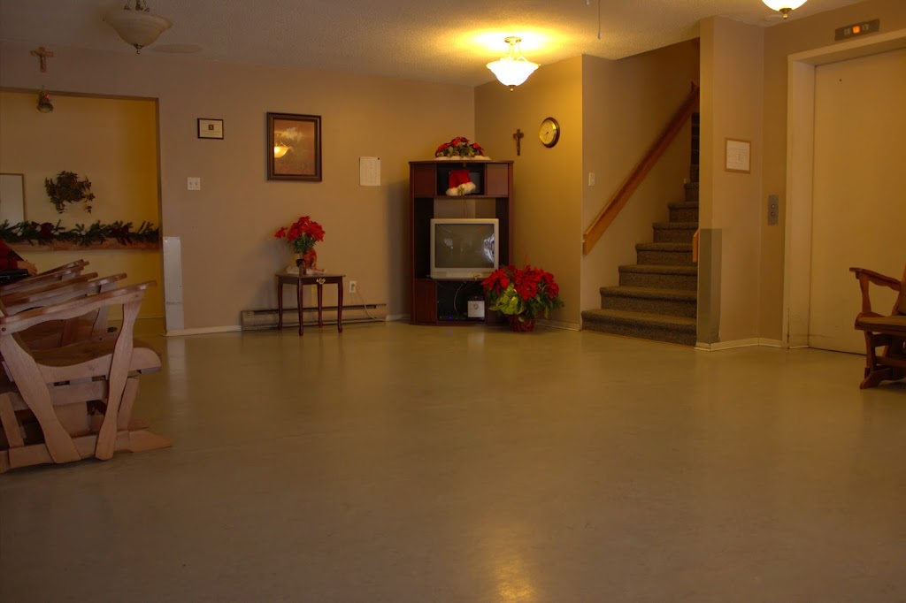 Residence Mon Chez Nous | 679 Jeanne Mance St, Casselman, ON K0A 1M0, Canada | Phone: (613) 764-3024