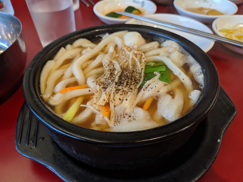 The Owl Of Minerva | 4733 Steeles Ave E #2, Scarborough, ON M1V 4S5, Canada | Phone: (416) 292-7275