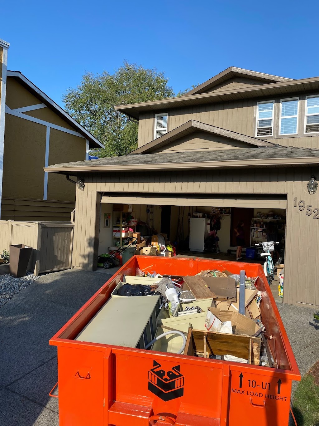 Trash Panda Bin Services | 1750 176 St, Surrey, BC V3S 9W3, Canada | Phone: (289) 216-8227