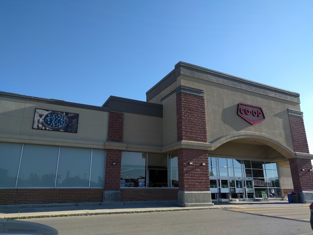 Red River Co-op Food Store | 77 Vermillion Rd., Winnipeg, MB R2J 3W7, Canada | Phone: (204) 255-5755
