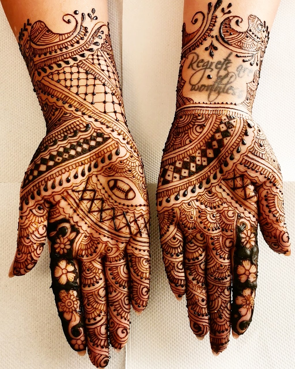 Henna By Nusrat | 34 Springwood Heights Crescent, Brampton, ON L6P 2C3, Canada | Phone: (647) 997-6786