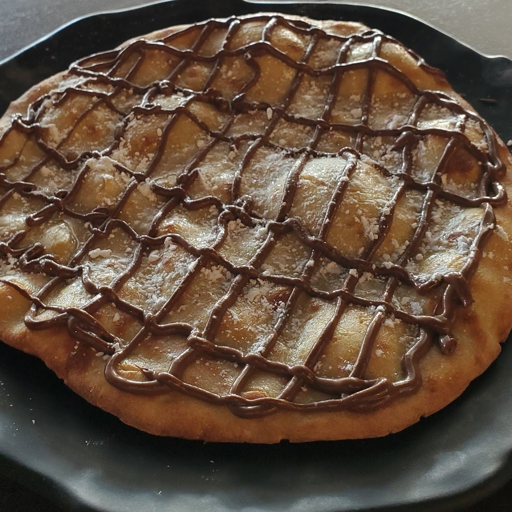 Chacha Pizza | 5784 Grande Allée, Saint-Hubert, QC J3Y 2R6, Canada | Phone: (450) 926-5555