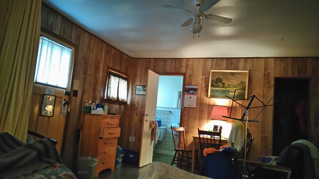 Miners Bay Lodge | 9718 ON-35, Minden, ON K0M 2L1, Canada | Phone: (705) 286-2978