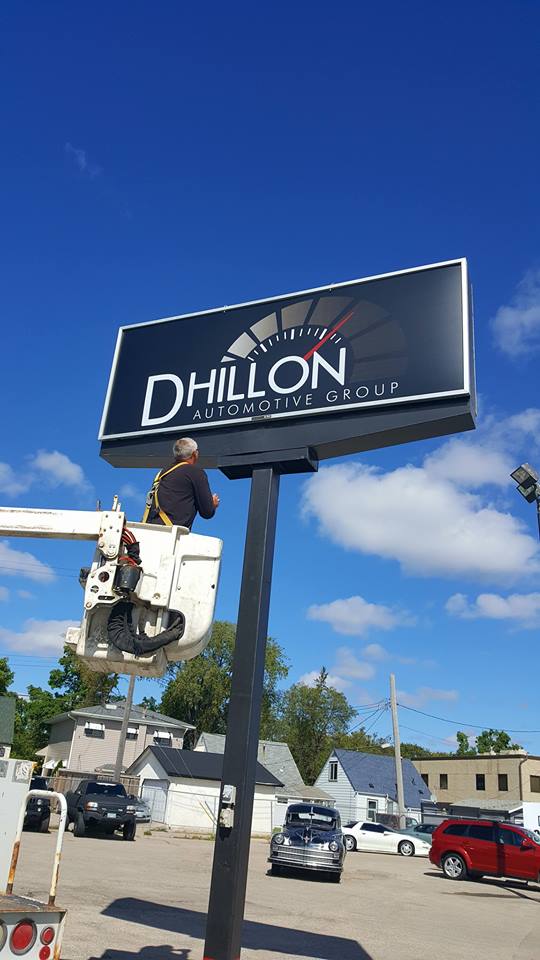Dhillon Automotive Group | car dealer | 715 Pembina Hwy, Winnipeg, MB R3M 2L7, Canada | 2042555000 OR +1 204-255-5000