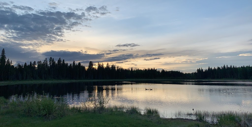 Schotts Lake RV & Guest Ranch Inc. | 33037, Range Rd 71, Mountain View County, AB T0M 1X0, Canada | Phone: (403) 638-4464