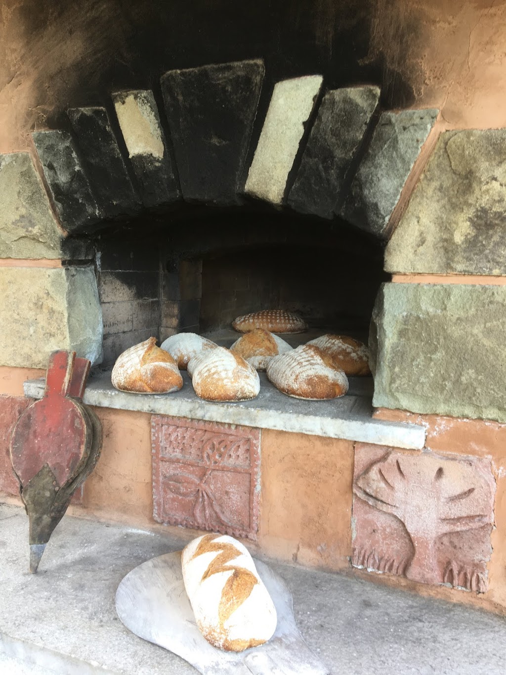 Seraphinas Oven | 11286 GreenHill Dr, Ladysmith, BC V9G 1Y4, Canada | Phone: (250) 619-4464