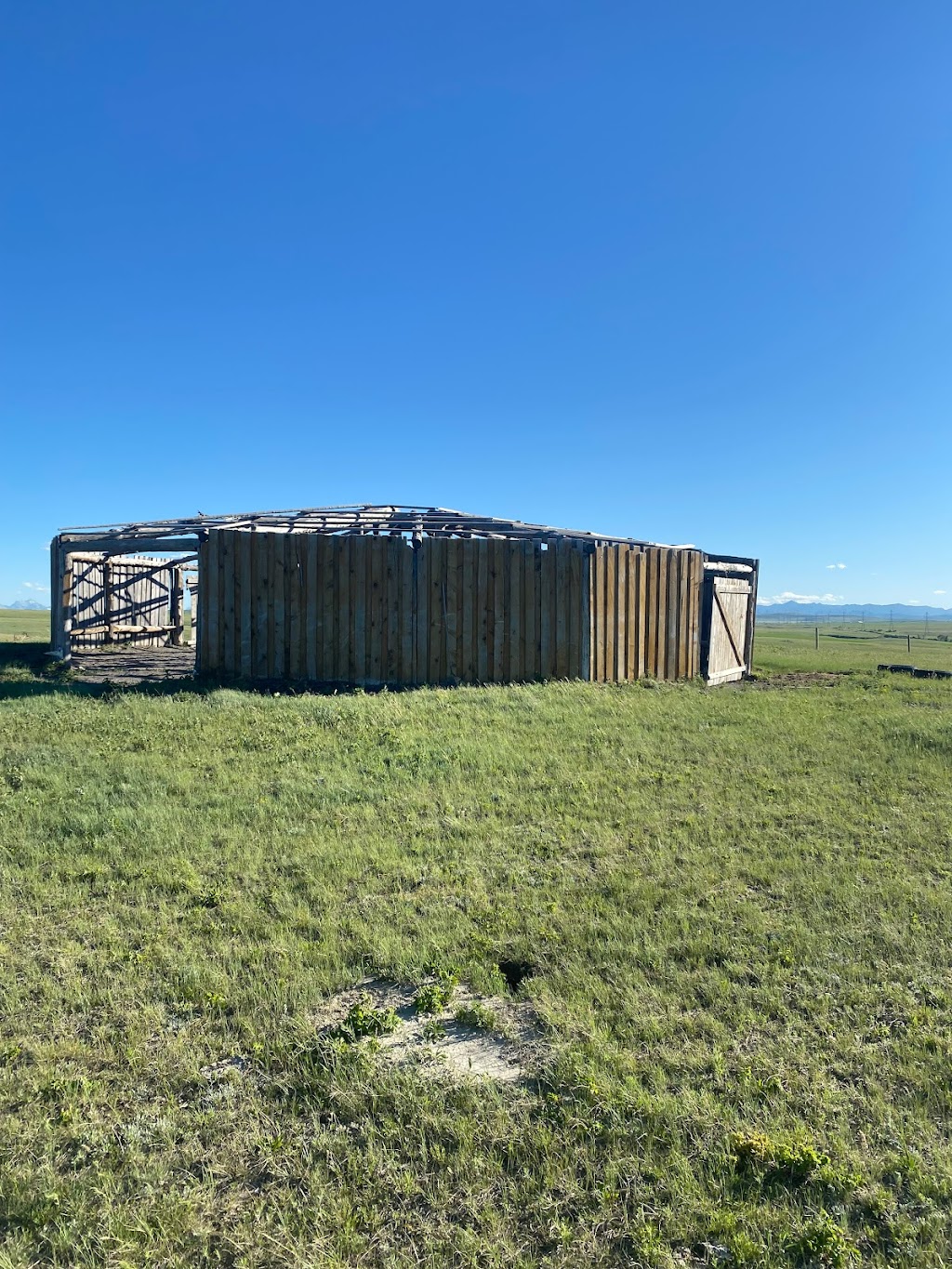 Pale Horse Tipi Camp | SE 1/4 Sec 32 twp7 rge27 w4m, Brocket, AB T0K 0H0, Canada | Phone: (403) 332-3840