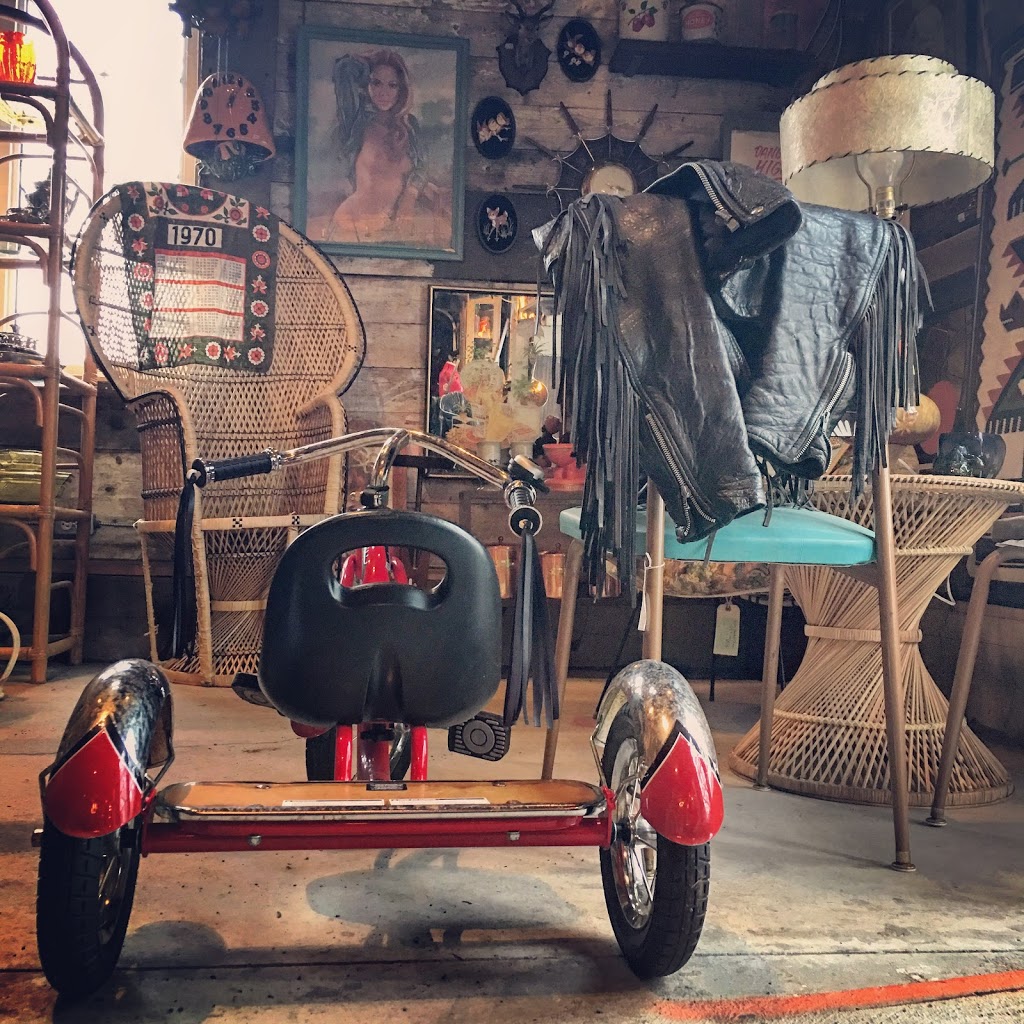 Stowaway Vintage | 1606 County Rd 10, Cherry Valley, ON K0K 1P0, Canada | Phone: (613) 920-1085