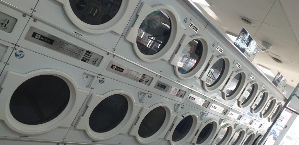 Sparkling Clean Laundry - 24/7 HRS | 1736 Lawrence Ave E, Scarborough, ON M1R 2Y2, Canada | Phone: (647) 497-5352