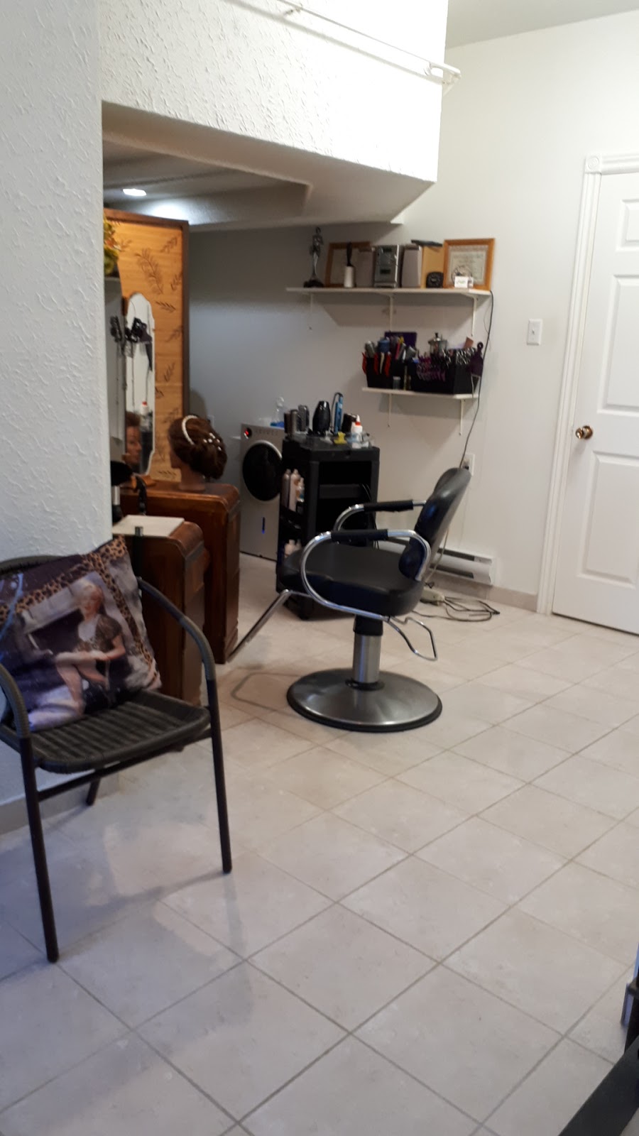 Coiffure par Excellence | 247 Rue de leglise, Roxton Falls, QC J0H 1E0, Canada | Phone: (450) 204-7581