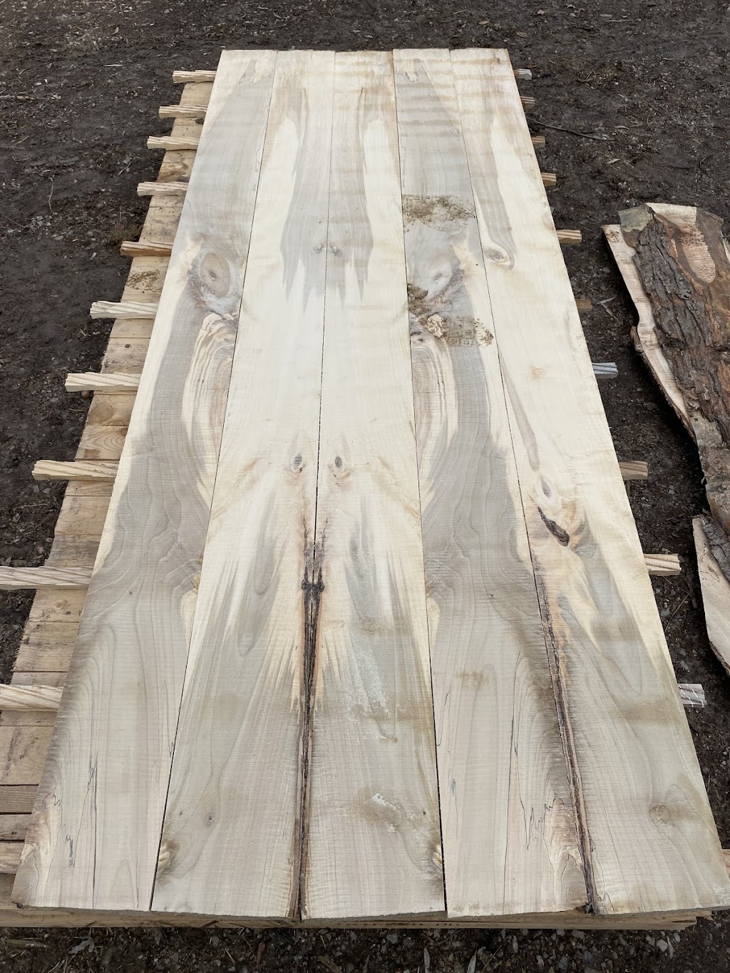 Dry Lake Sawmill and Woodworks | 375 Concession 8 Rd, Cayuga, ON N0A 1E0, Canada | Phone: (905) 317-8124