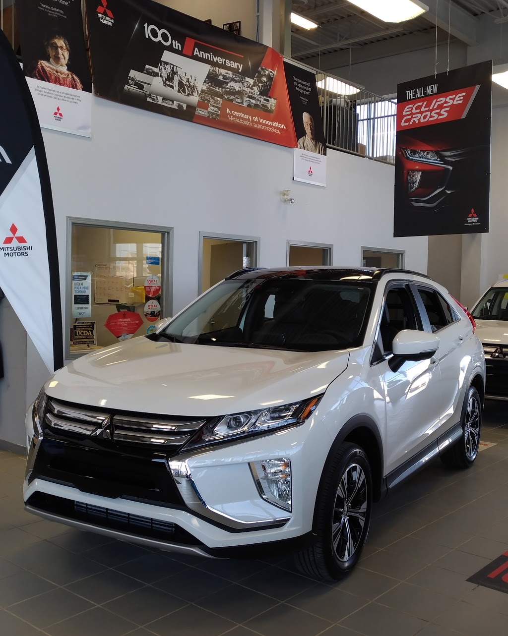 Barrie Mitsubishi | 231 Mapleview Dr W, Barrie, ON L4N 9E8, Canada | Phone: (705) 733-9696