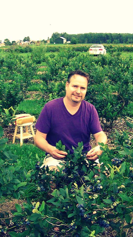 Le Repaire Bleu Fruité | 350 Chem. de Valléville, Saint-Vallier, QC G0R 4J0, Canada | Phone: (418) 884-3367