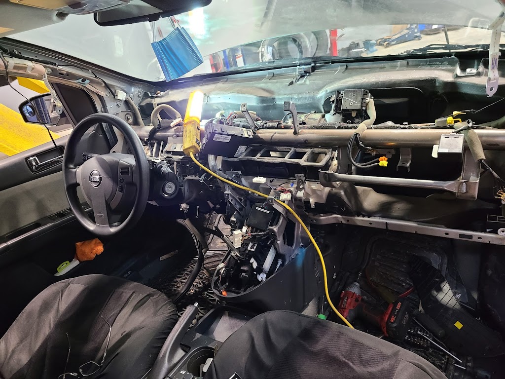Friends Auto Repair | 10990 42 Street NE Unit 160, Calgary, AB T3N 1Y9, Canada | Phone: (587) 620-6262