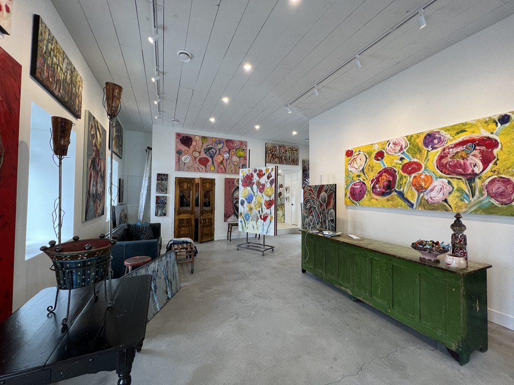 The Clark | 158 Clark St, Clarksburg, ON N0H 1J0, Canada | Phone: (705) 888-6112