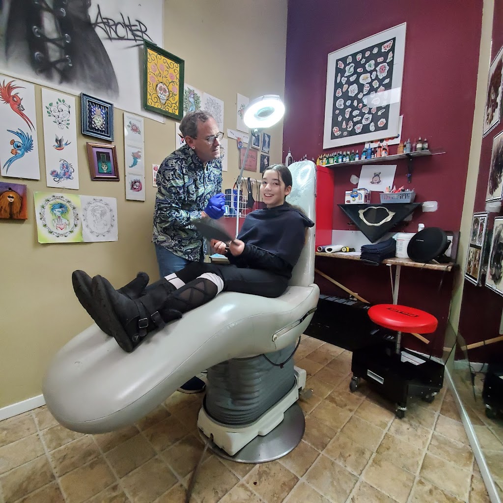 Janza Studio | 9840 Fifth St #103, Sidney, BC V8L 2X3, Canada | Phone: (250) 655-9595