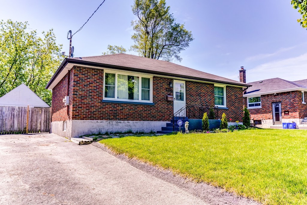 Cash House Buyer GTA | 2269 Lake Shore Blvd W Unit #2102, Etobicoke, ON M8V 3X6, Canada | Phone: (647) 490-1334