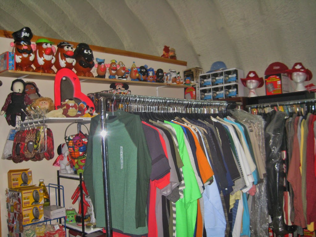 Explorers Eco-Emporium 41 | 12047, Northbrook, ON K0H 2G0, Canada | Phone: (613) 336-1888