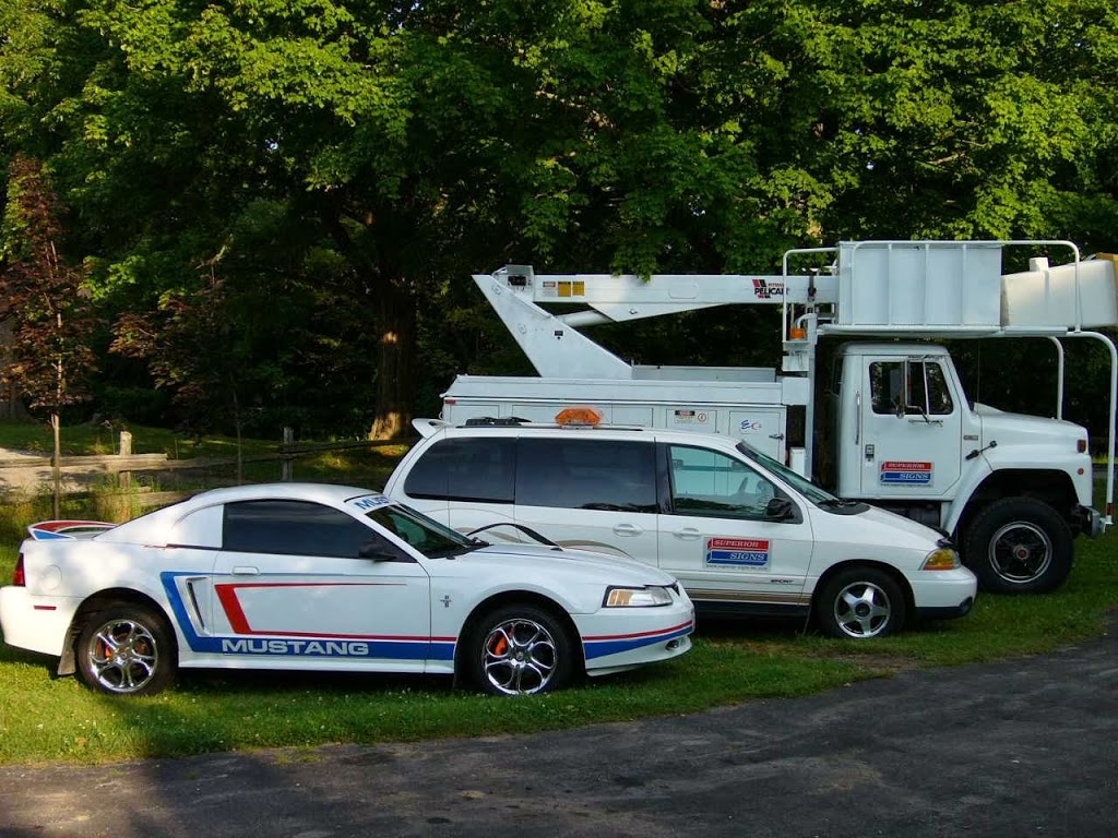 SUPERIOR SIGNS INC | 1785 Peniel Rd, Lindsay, ON K9V 4R1, Canada | Phone: (705) 324-9932