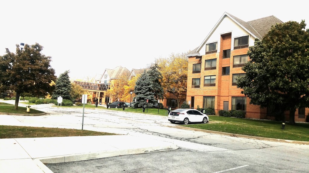 Four Points by Sheraton St. Catharines Niagara Suites | 3530 Schmon Pkwy, Thorold, ON L2V 4Y6, Canada | Phone: (905) 984-8484