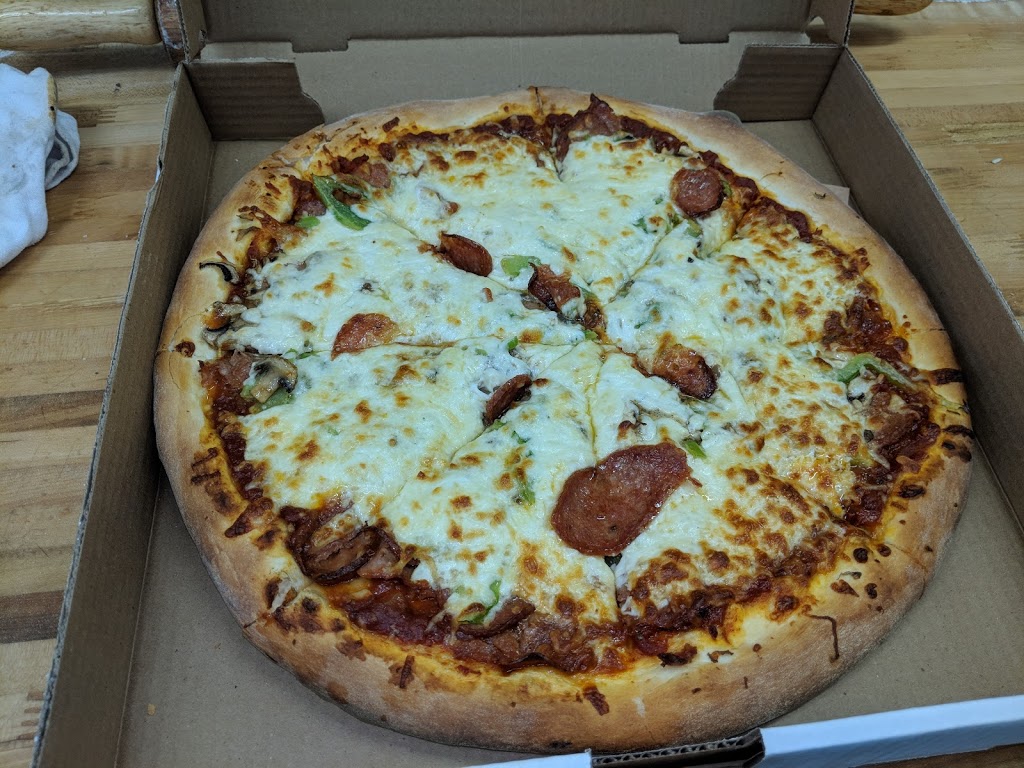 Pizzeria Elite | 434 Rue Principale, Saint-Sauveur, QC J0R 1R4, Canada | Phone: (450) 227-3466