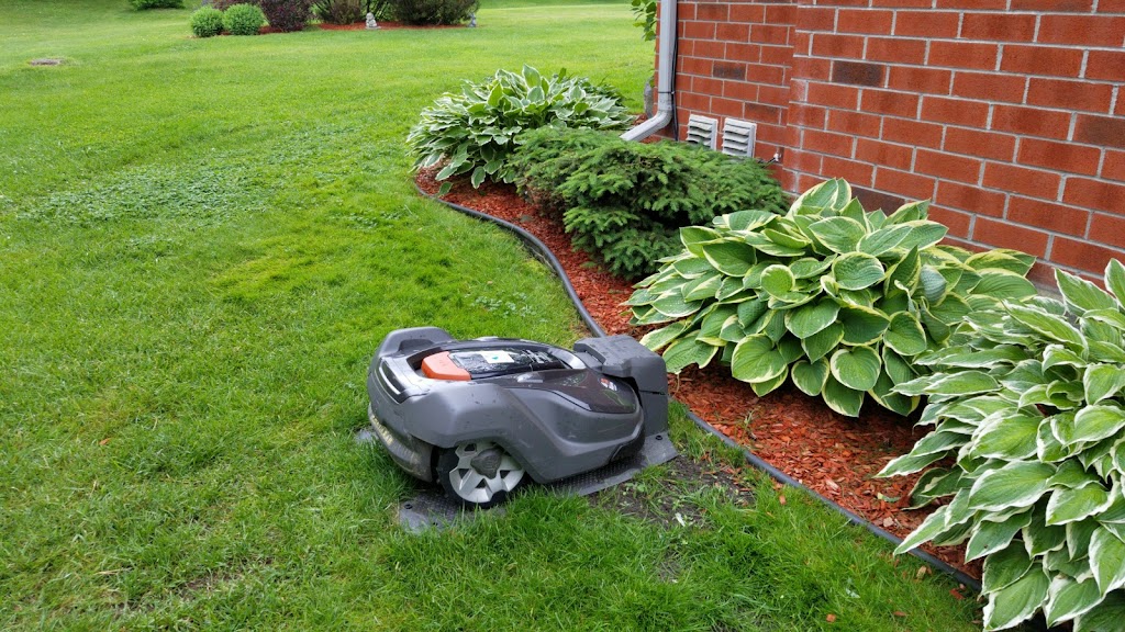 RIVERMIST LANDSCAPE | 146 Harbour View St, Nepean, ON K2G 6Z8, Canada | Phone: (613) 818-5650
