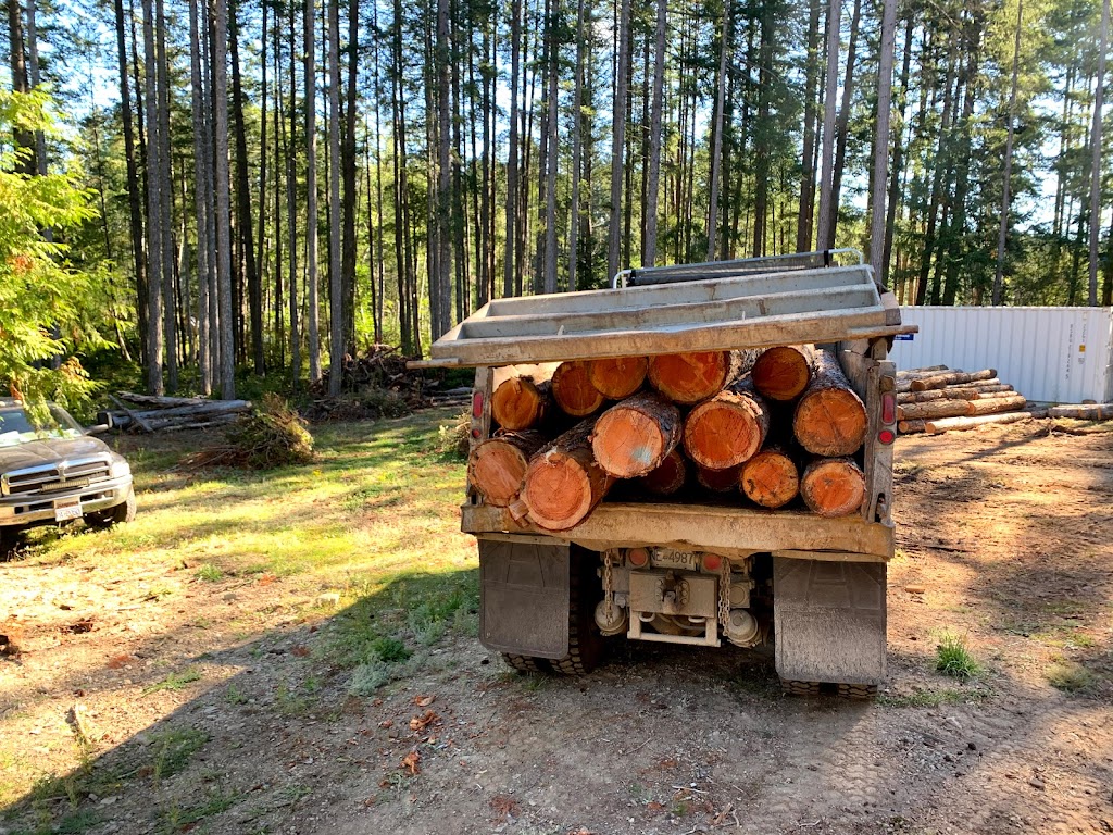 Amuir Excavating | 377 Berry Point Rd, Gabriola, BC V0R 1X1, Canada | Phone: (250) 327-9574