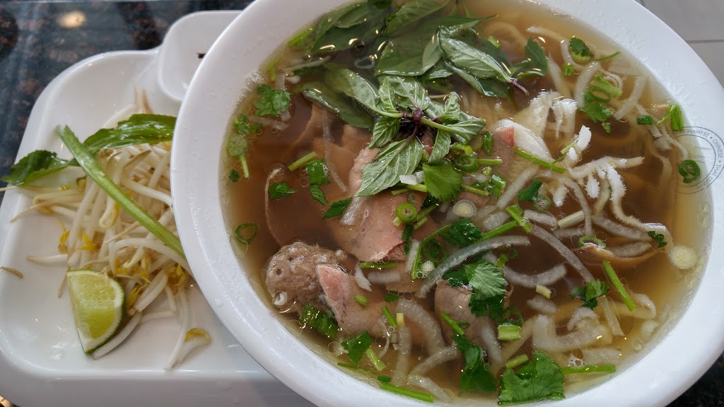 Mi Pho Song Vu | 2109 Jane St, North York, ON M3M 1A2, Canada | Phone: (416) 614-0149