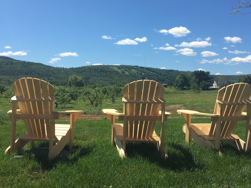 Bent Ridge Winery and Cucina | 4499 NS-14, Windsor, NS B0N 2T0, Canada | Phone: (902) 472-2212