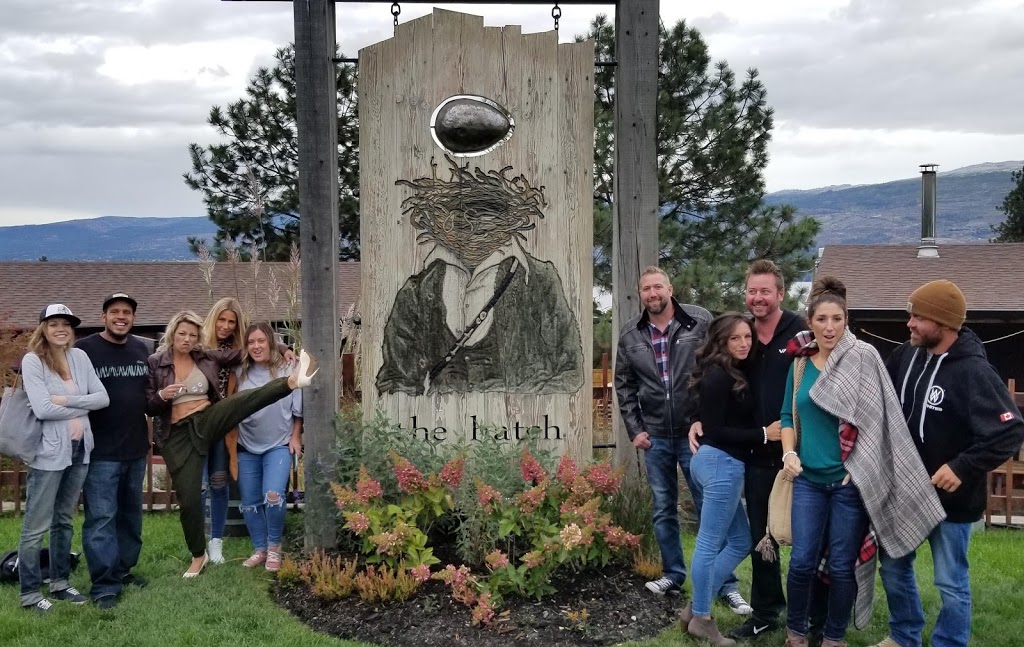 Upper End Wine Tours | 2181 Chilcotin Crescent, Kelowna, BC V1V 2M8, Canada | Phone: (778) 760-0434