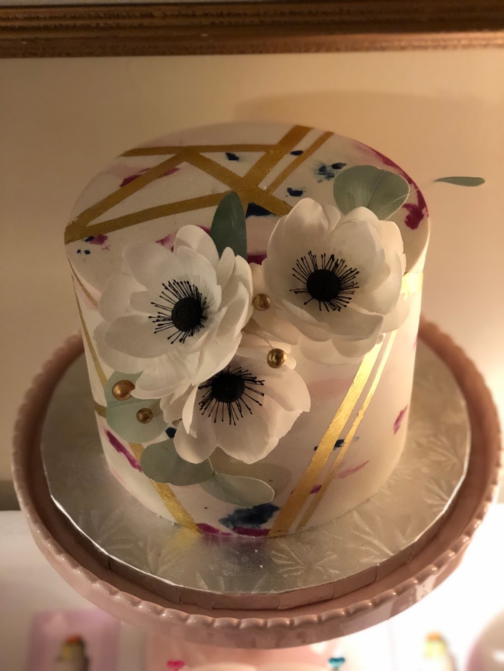 The Girl With The Most Cake | 2680 Dunrobin Rd, Dunrobin, ON K0A 1T0, Canada | Phone: (613) 832-8952
