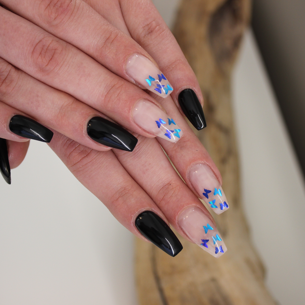 ST Esthetics | 103 A Senick Crescent, Saskatoon, SK S7T 0P4, Canada | Phone: (306) 321-4746
