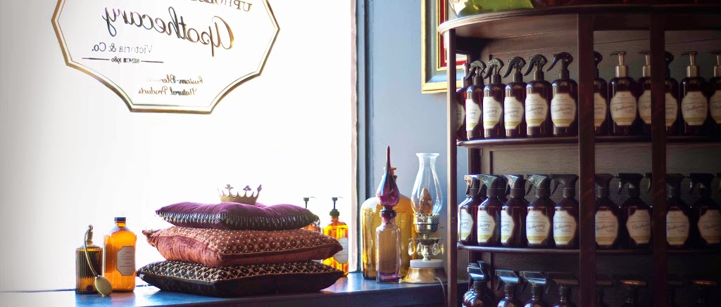 Victoria & Co. | 19 St Johns Rd, Toronto, ON M6P 1T7, Canada | Phone: (416) 604-9299