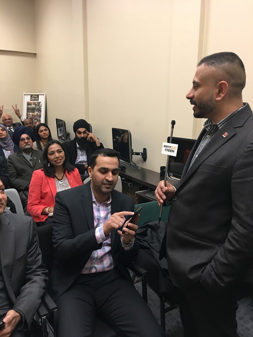 Asharpal Singh Real Estate Salesperson | 6980 Maritz Dr #8, Mississauga, ON L5W 1Z3, Canada | Phone: (416) 220-6000