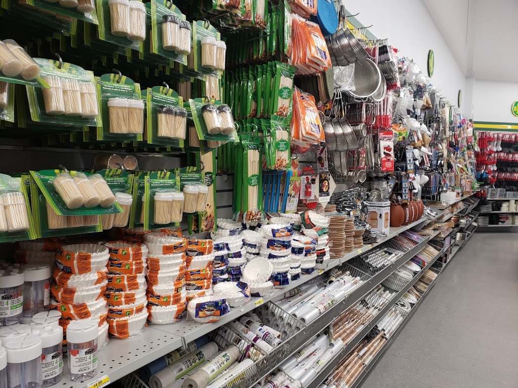 Dollarama | Kings Cross Building, 7488 King George Blvd, Surrey, BC V3W 0H9, Canada | Phone: (604) 635-0425